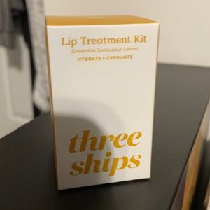 Three ships lip treatment kit new